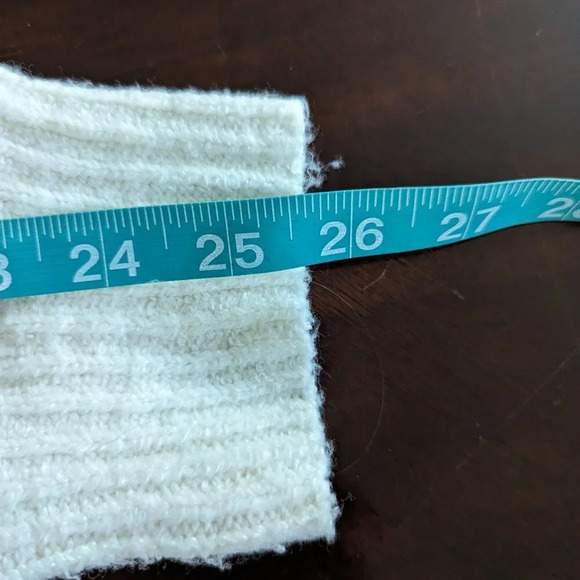 A New Day Cream Puff Sleeve Pullover Sweater Size Medium - Picture 8 of 9